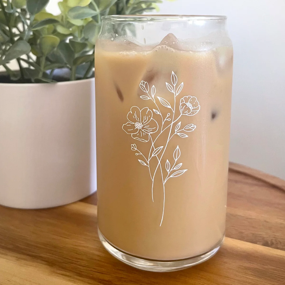 Can Glass with Straw