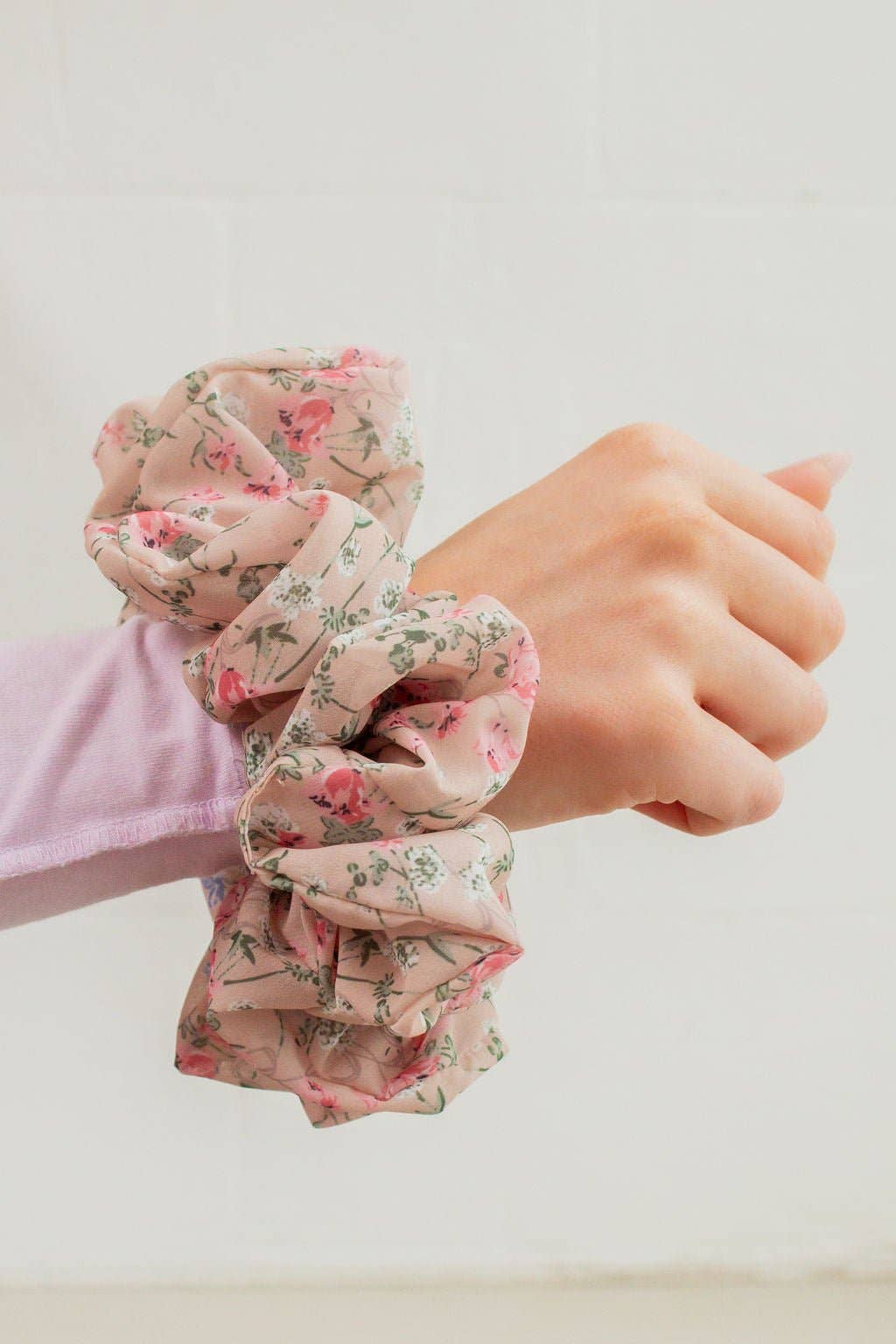 Elsa | Spring Flowers Jumbo Scrunchie