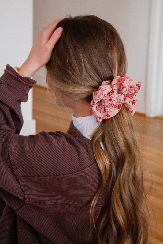 Elsa | Love in Bloom Jumbo Scrunchie