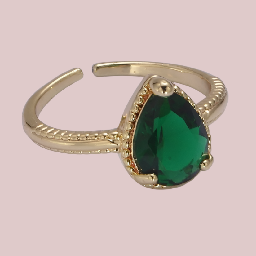Miranda | Pear Shaped Ring