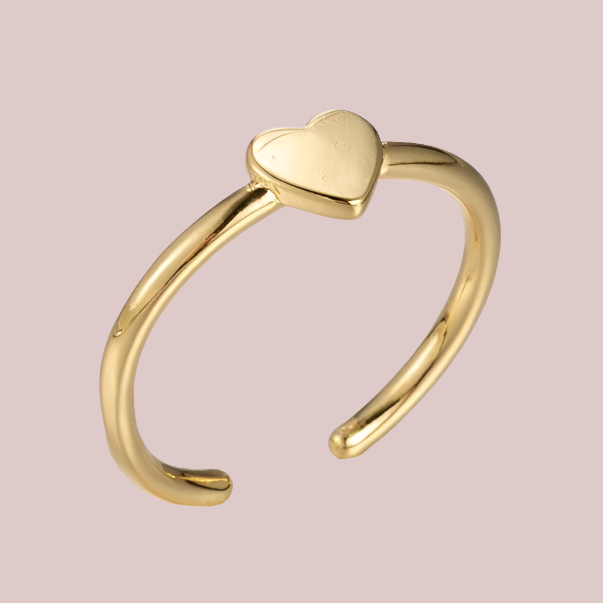 Lucy | Tiny Heart Ring
