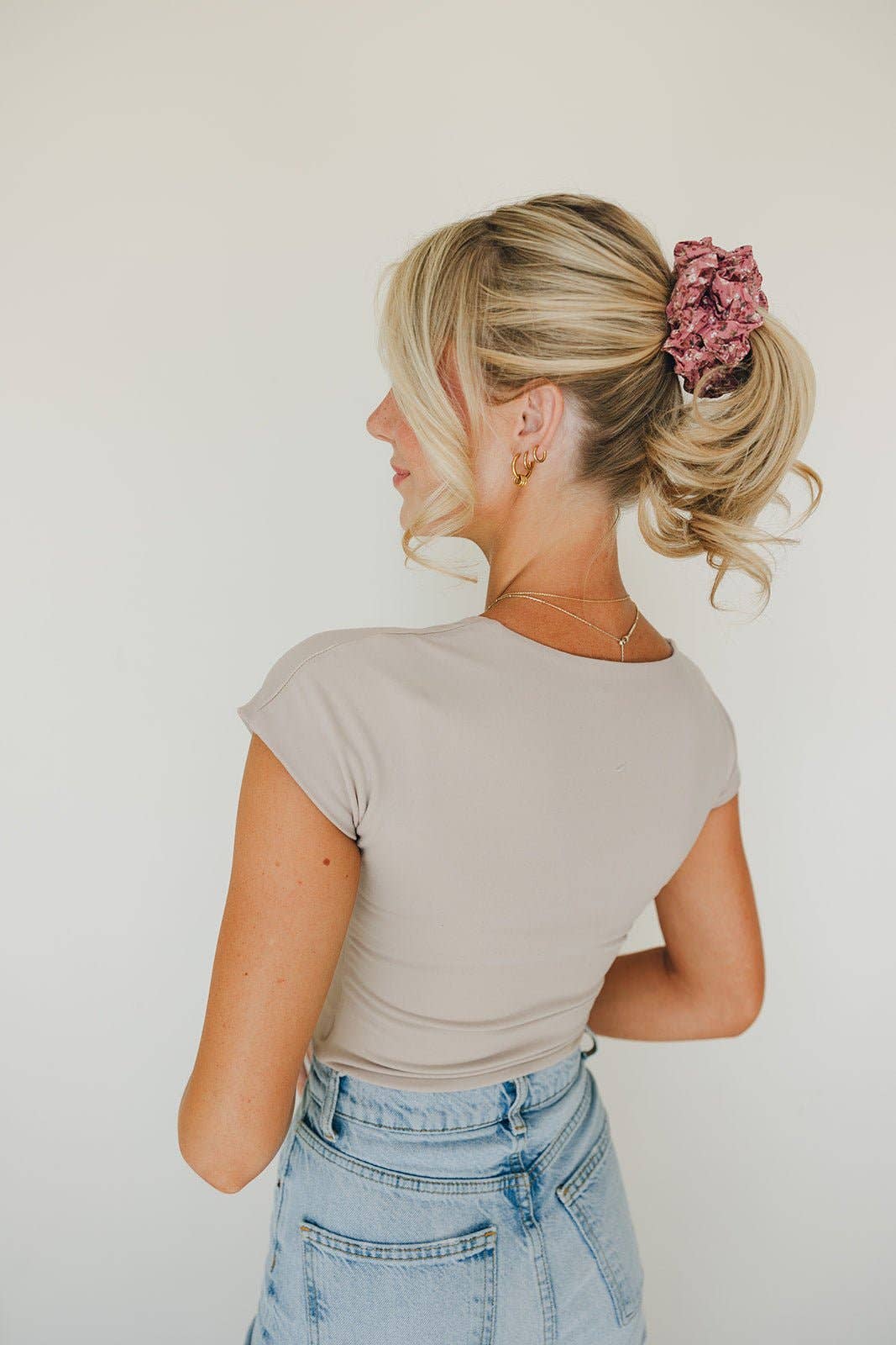 Elsa | Cranberry Rose Jumbo Scrunchie