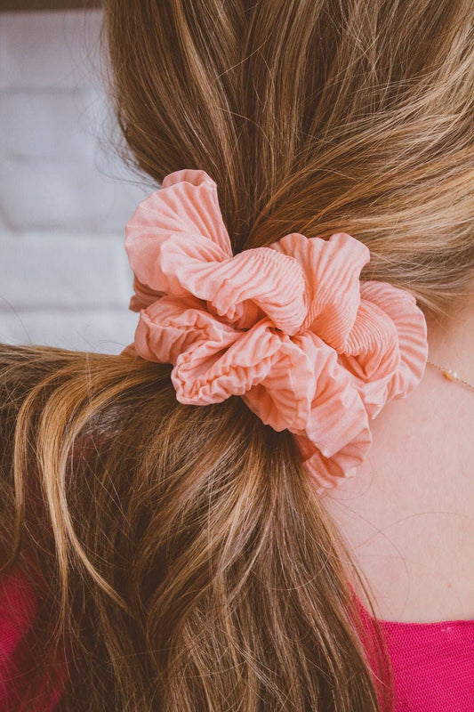 Elsa | Blushing Jumbo Scrunchie